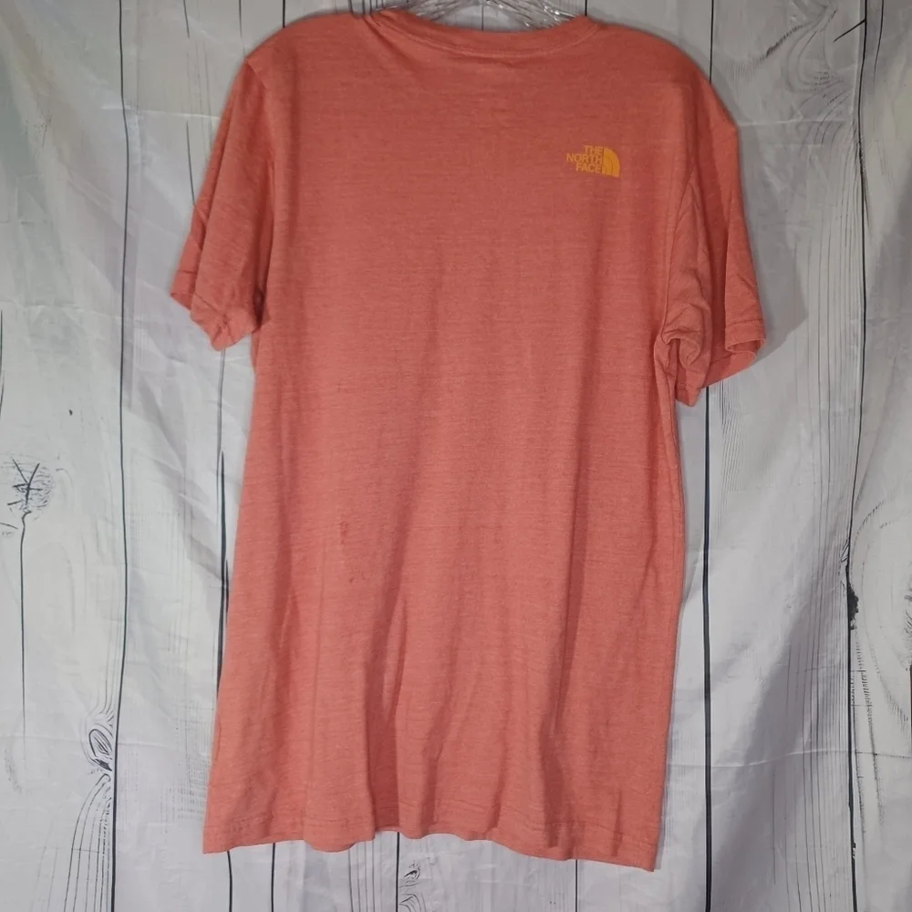 The North Face Slim Fit Men's Graphic T-Shirt